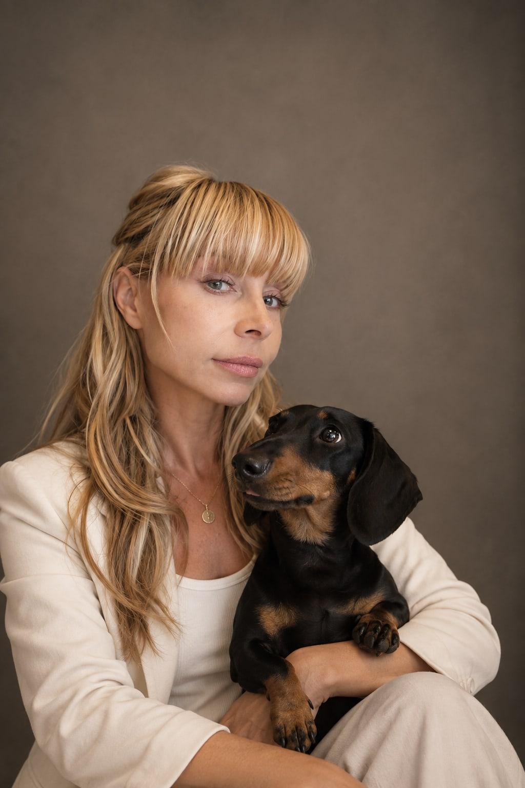 Alisha, Gründerin bei DOGUE